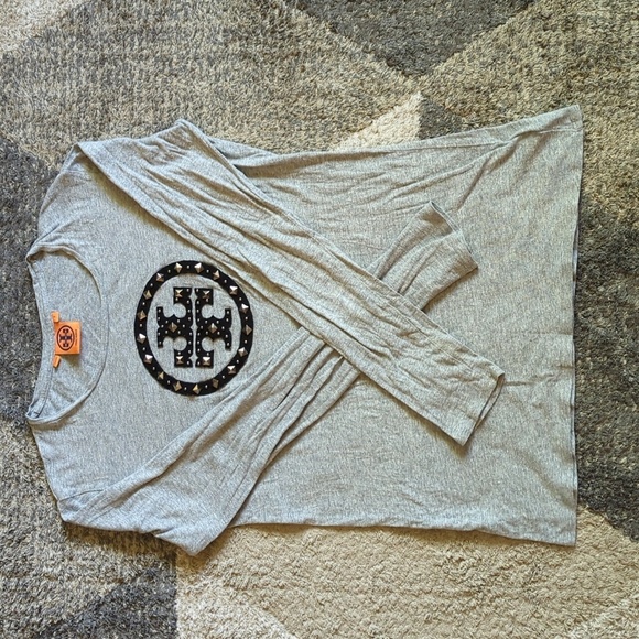 Y2K Tory Burch Vintage Grey Long Sleeve Studded Logo Shirt Size Small - Picture 5 of 7